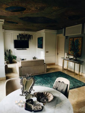 AB Residences -Cihangir Luxury Antique Apartment